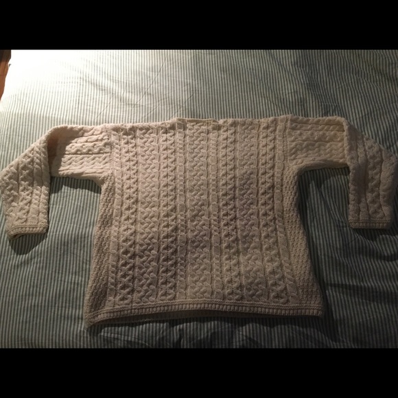 Aran Island Wool Sweater - Picture 2 of 7
